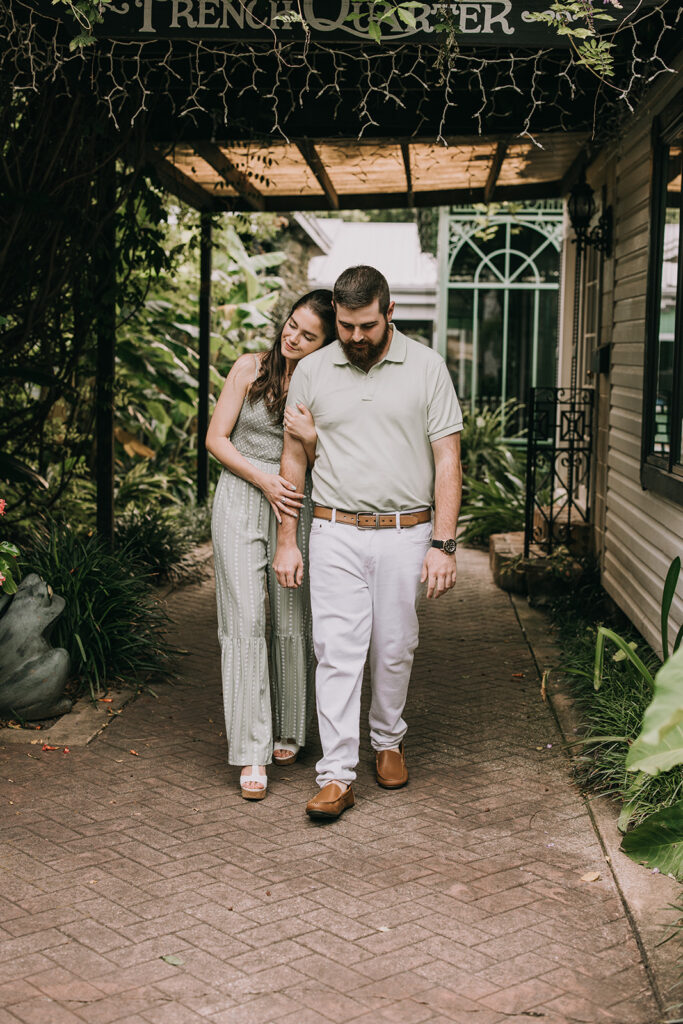 alabama engagement session in Downtown Fairhope