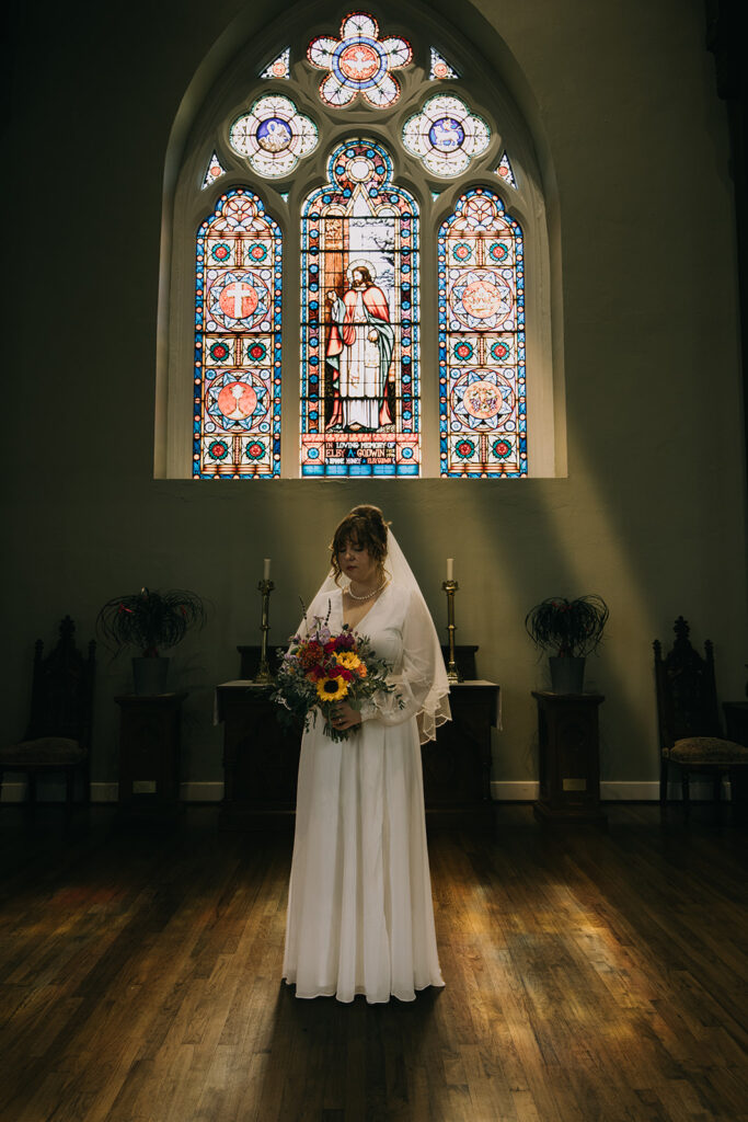 bridal portrait at Old Christ Church in Pensacola, FL