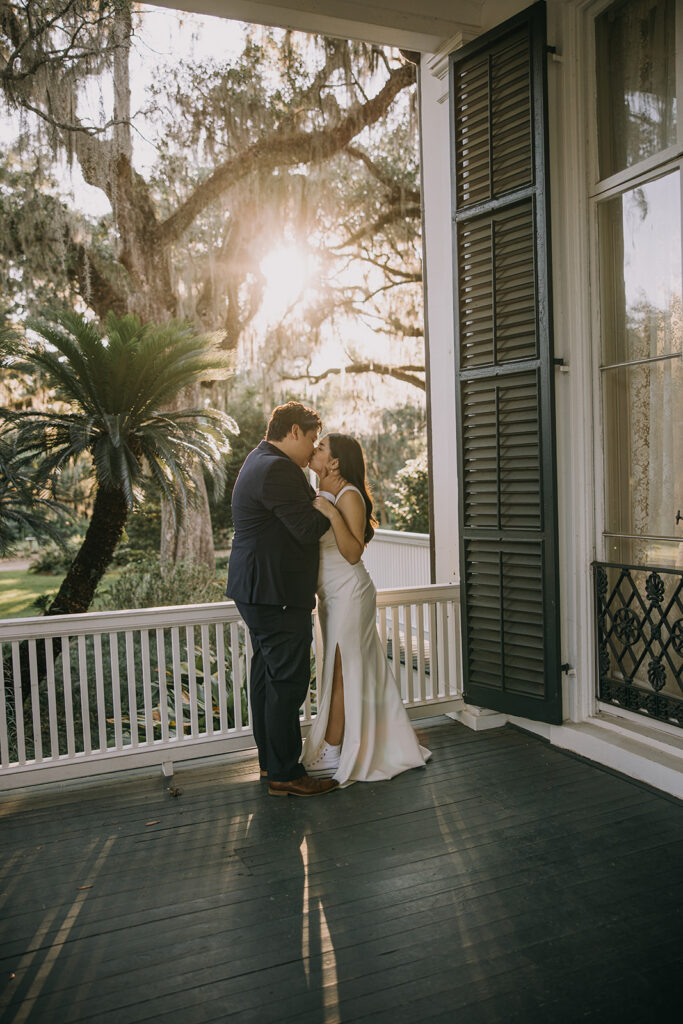 bride and groom portraits at Goodwood Museum and Gardens in Tallahassee, FL